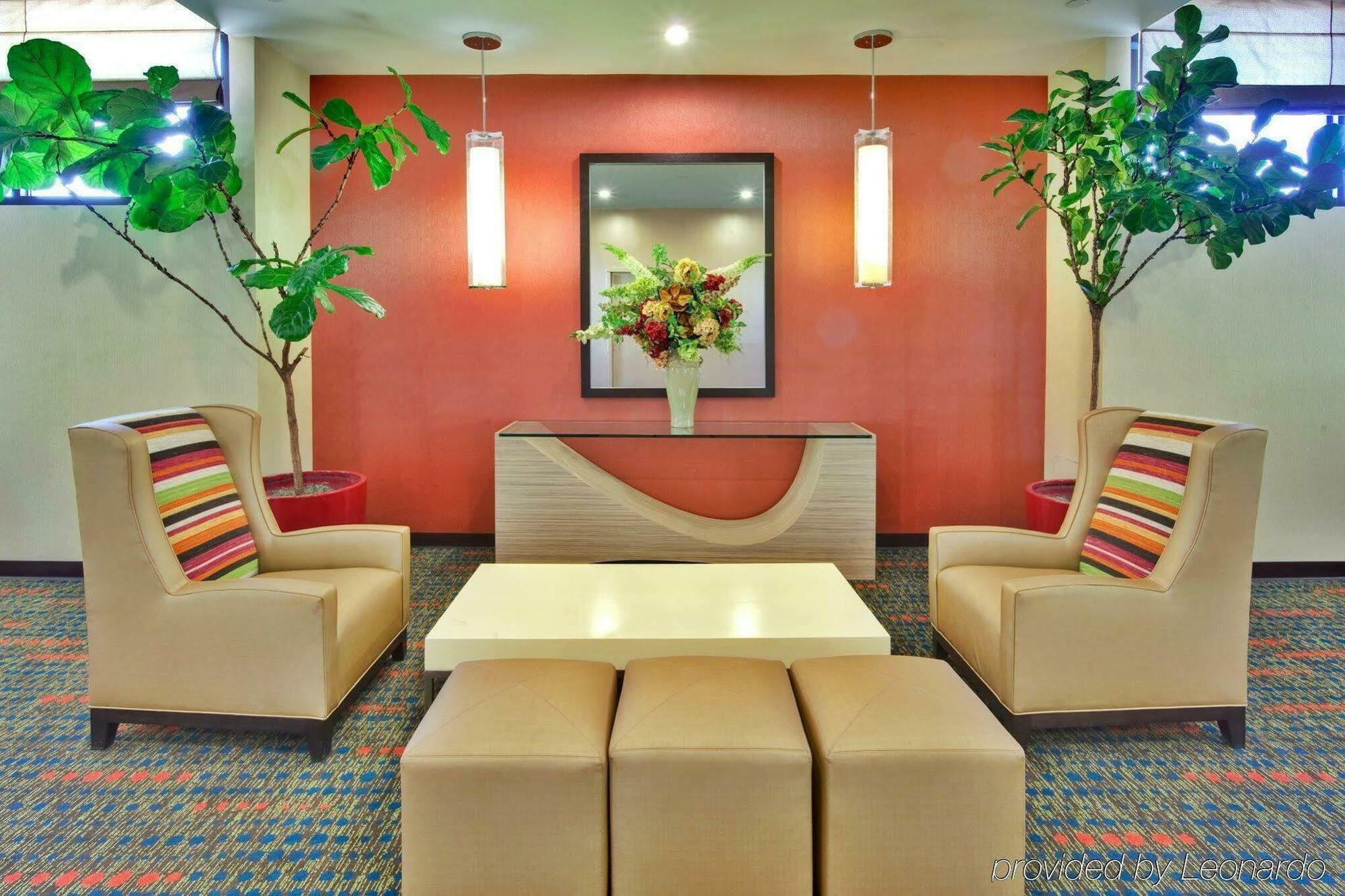 Holiday Inn Hotel & Suites Anaheim By Ihg Exterior foto