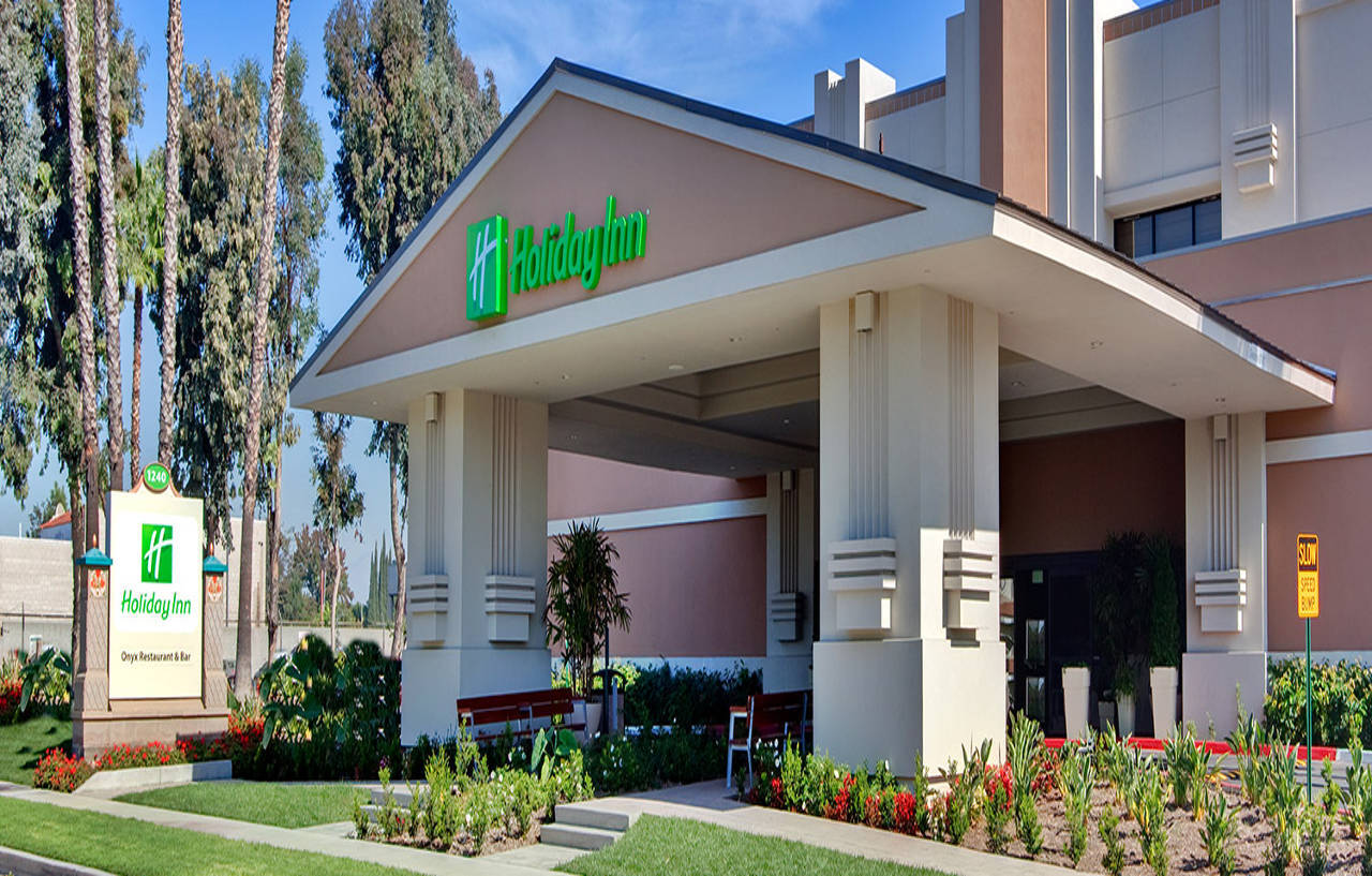 Holiday Inn Hotel & Suites Anaheim By Ihg Exterior foto
